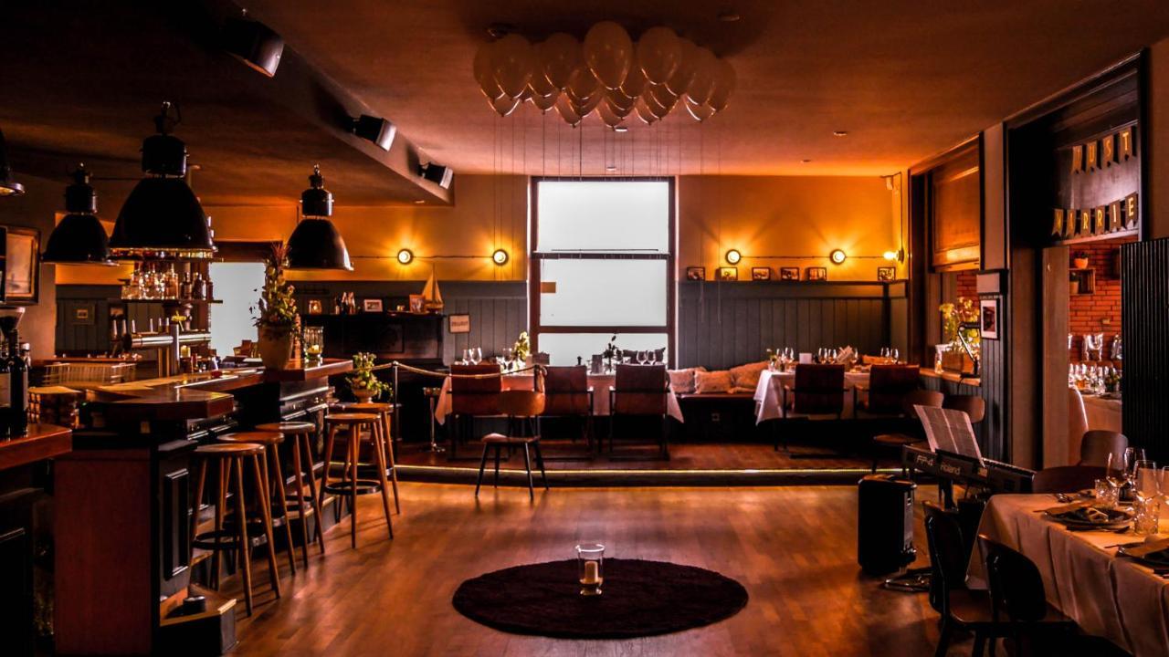 Kehl Hafen 17 Hotel Kueche Bar מראה חיצוני תמונה